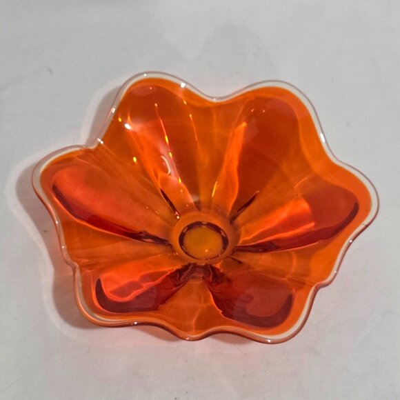 Viking Epic 6 Petal Persimmon Orange Clear Shallow Bowl - 8 1/2" x 2 1/4" - Picture 1 of 4